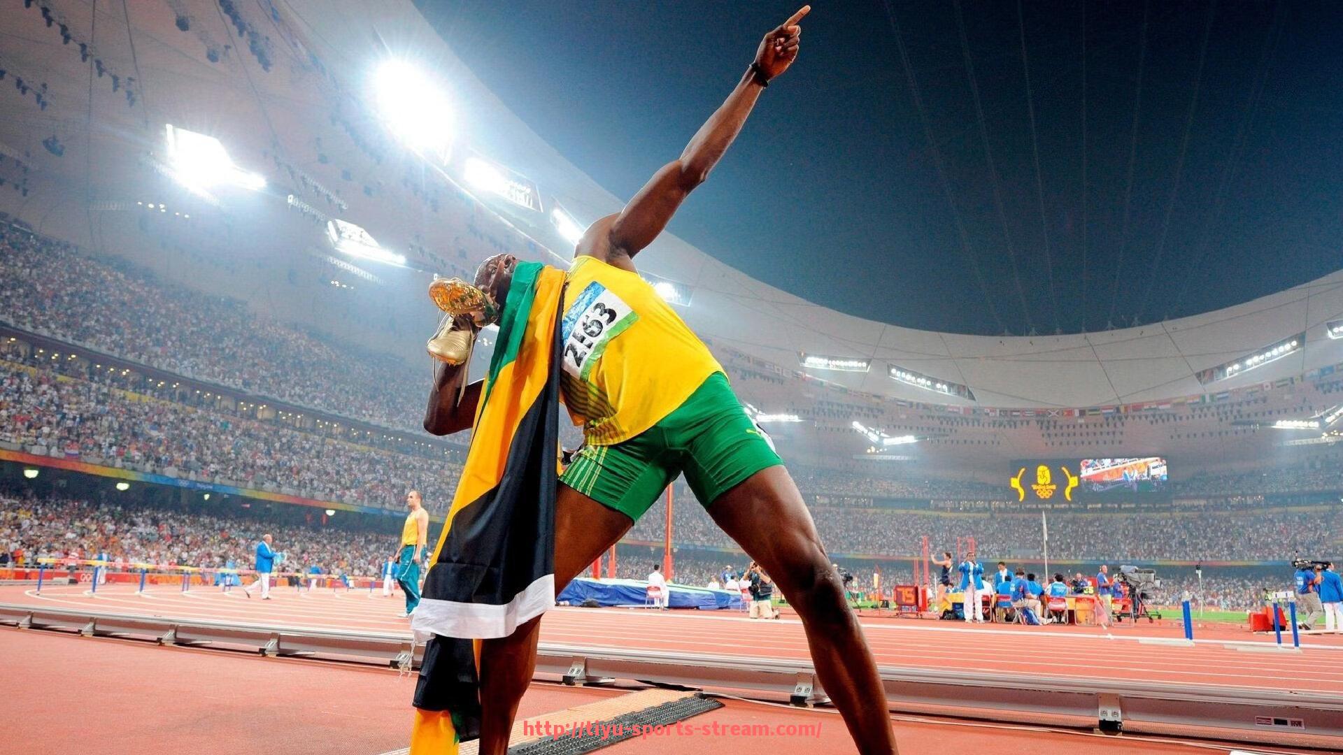 体育直播-曼联球衣印字距离与字体细节标准